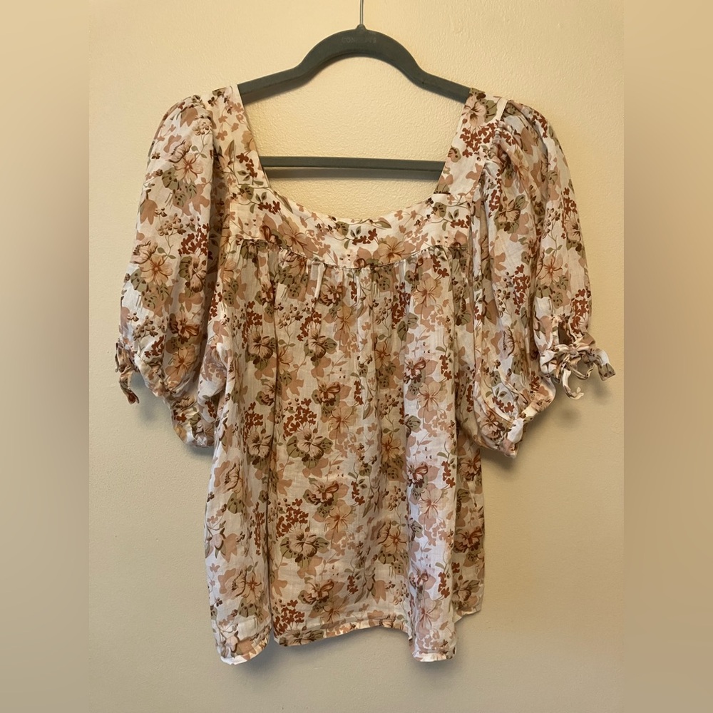 Doen Bay Top in Canyon Floral - Picture 2 of 7